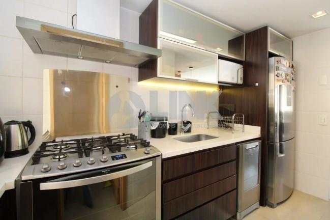 Imagem Apartamento com 3 Quartos à Venda, 105 m² em Passo Da Areia - Porto Alegre