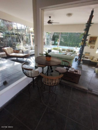 Imagem Casa com 5 Quartos para Alugar ou Temporada, 400 m² em Jardim Virgínia - Guarujá Imagem Casa com 5 Quartos para Alugar ou Temporada, 400 m² em Jardim Virgínia - Guarujá