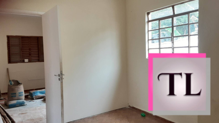 Imagem Casa com 3 Quartos para Alugar, 100 m² em Centro - Poços De Caldas