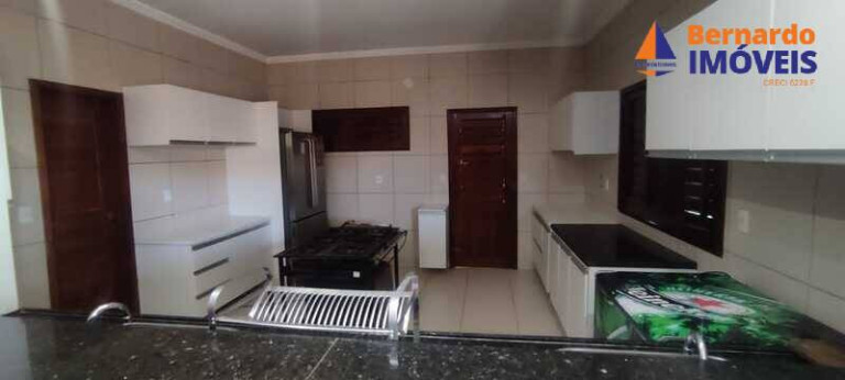 Imagem Casa com 4 Quartos à Venda, 110 m² em Barra Nova - Cascavel