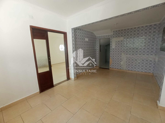 Imagem Sobrado com 3 Quartos para Alugar, 184 m² em Macuco - Santos