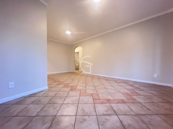Imagem Casa com 3 Quartos à Venda,  em Floresta - Joinville