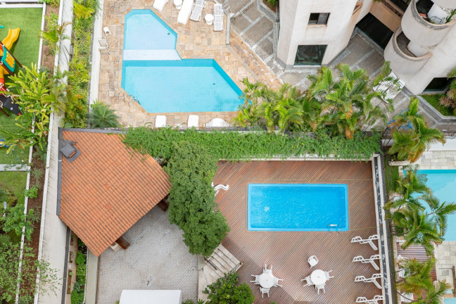 Imagem Apartamento com 2 Quartos à Venda, 57 m² em Moema - São Paulo