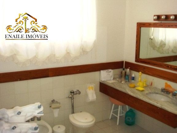 Imagem Imóvel com 10 Quartos à Venda, 364.000 m² em Centro - Arapeí Imagem Imóvel com 10 Quartos à Venda, 364.000 m² em Centro - Arapeí