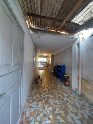 Imagem Casa com 3 Quartos à Venda, 180 m² em Sao Braz - Curitiba Imagem Casa com 3 Quartos à Venda, 180 m² em Sao Braz - Curitiba