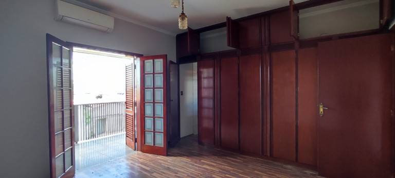 Imagem Sobrado com 3 Quartos à Venda, 205 m² em Vila Independência - Limeira Imagem Sobrado com 3 Quartos à Venda, 205 m² em Vila Independência - Limeira