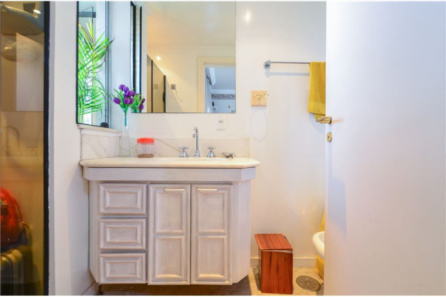 Imagem Apartamento com 4 Quartos à Venda, 266 m² em Vila Suzana - São Paulo