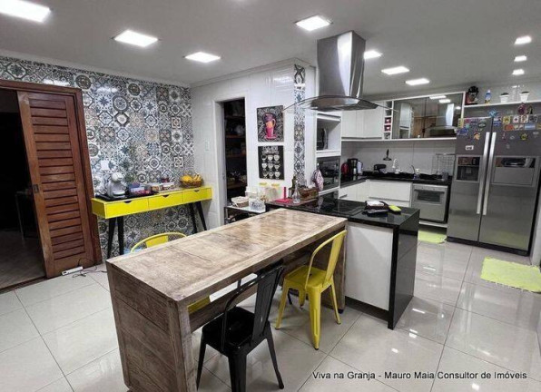 Imagem Casa de Condomínio com 4 Quartos à Venda, 2.500 m² em Chácara São João - Carapicuíba