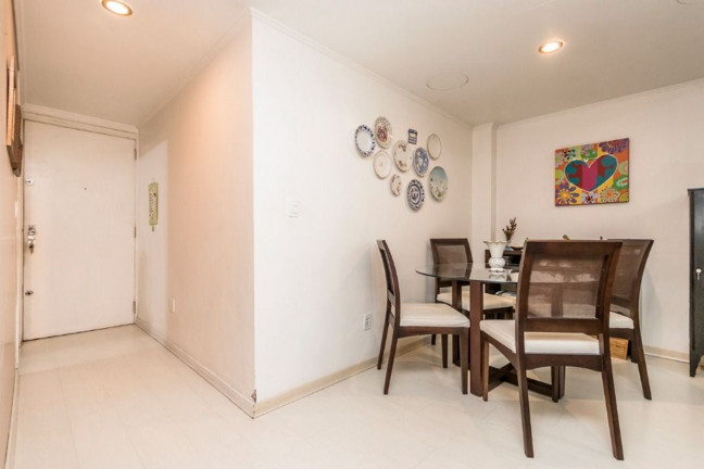 Imagem Imóvel com 2 Quartos à Venda, 74 m² em Boa Vista - Porto Alegre Imagem Imóvel com 2 Quartos à Venda, 74 m² em Boa Vista - Porto Alegre