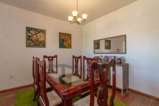 Imagem Casa com 3 Quartos à Venda, 216 m² em Vila Nova - Porto Alegre