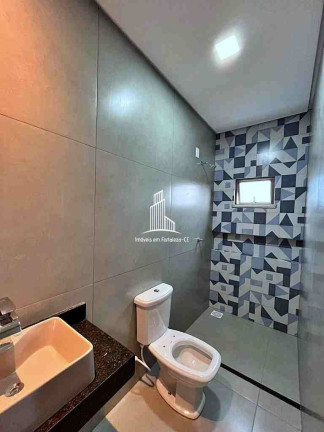 Imagem Casa com 4 Quartos à Venda, 200 m² em Urucunema - Eusébio Imagem Casa com 4 Quartos à Venda, 200 m² em Urucunema - Eusébio