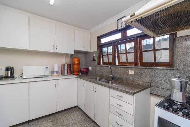 Imagem Casa com 3 Quartos à Venda, 207 m² em Jardim Social - Curitiba Imagem Casa com 3 Quartos à Venda, 207 m² em Jardim Social - Curitiba