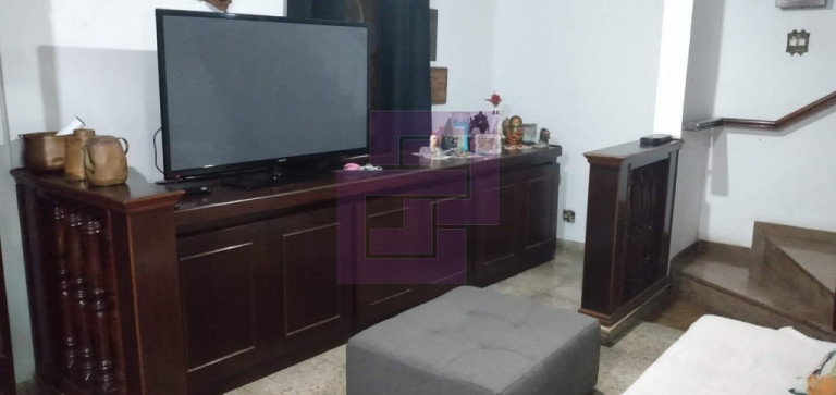 Imagem Sobrado com 3 Quartos à Venda, 176 m² em Vila Santa Rosa - Guarujá Imagem Sobrado com 3 Quartos à Venda, 176 m² em Vila Santa Rosa - Guarujá