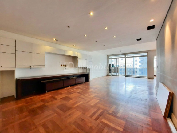 Apartamento com 3 Quartos à Venda, 220 m² em Santa Cecília - São Paulo