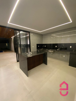 Imagem Casa de Condomínio com 4 Quartos à Venda, 469 m² em Portal Do Sol Green - Goiânia Imagem Casa de Condomínio com 4 Quartos à Venda, 469 m² em Portal Do Sol Green - Goiânia