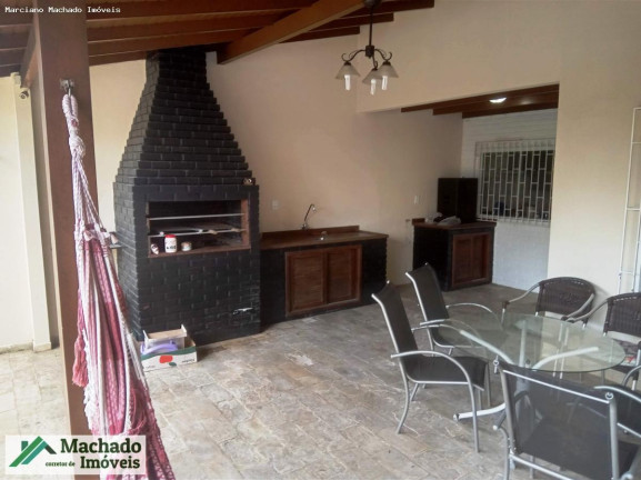 Imagem Casa com 3 Quartos à Venda, 266 m² em Centro - Biguaçu
