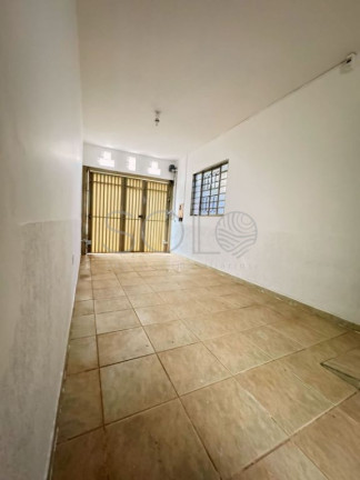 Imagem Casa com 2 Quartos para Alugar, 141 m² em Centro - Araraquara Imagem Casa com 2 Quartos para Alugar, 141 m² em Centro - Araraquara