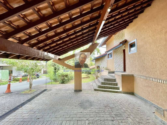 Imagem Casa com 5 Quartos à Venda, 360 m² em São Fernando Residência - Barueri Imagem Casa com 5 Quartos à Venda, 360 m² em São Fernando Residência - Barueri