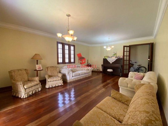 Imagem Casa com 5 Quartos à Venda, 450 m² em São Francisco - Niterói Imagem Casa com 5 Quartos à Venda, 450 m² em São Francisco - Niterói