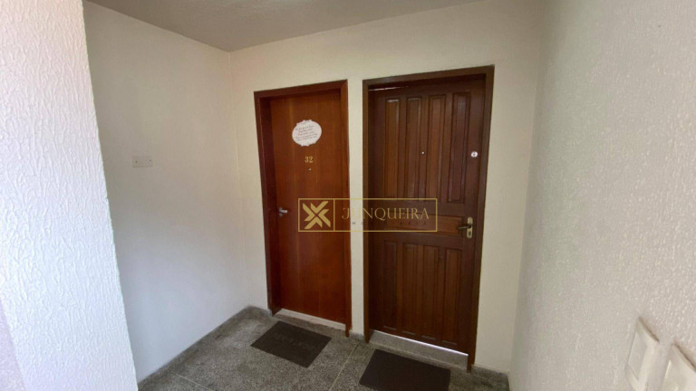 Imagem Apartamento com 3 Quartos à Venda, 50 m² em Barreiros - São José