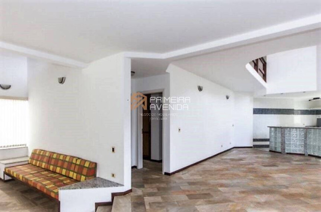 Imagem Casa com 4 Quartos à Venda, 350 m² em Tabatinga - Caraguatatuba Imagem Casa com 4 Quartos à Venda, 350 m² em Tabatinga - Caraguatatuba