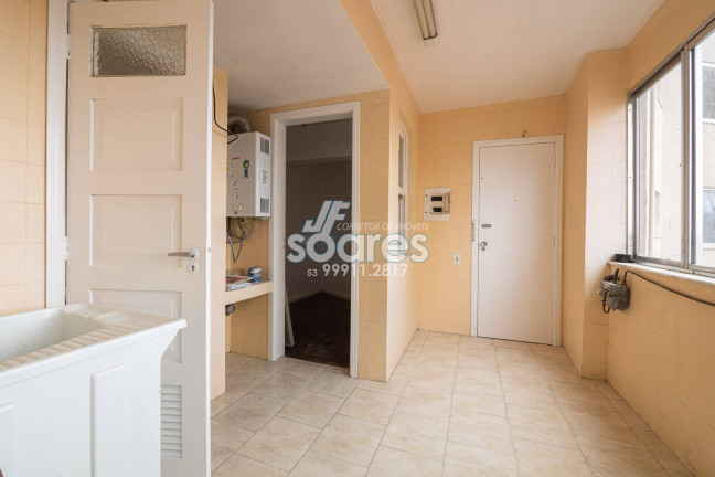 Imagem Apartamento com 3 Quartos à Venda, 136 m² em Centro - Pelotas Imagem Apartamento com 3 Quartos à Venda, 136 m² em Centro - Pelotas
