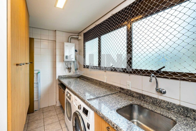 Imagem Apartamento com 3 Quartos à Venda, 162 m² em Moinhos De Vento - Porto Alegre