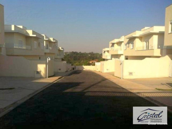 Casa com 4 Quartos à Venda, 238 m² em Granja Viana - Cotia