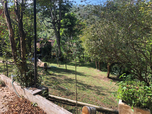 Imagem Chácara com 5 Quartos à Venda, 2.024 m² em Terra Preta (terra Preta) - Mairiporã Imagem Chácara com 5 Quartos à Venda, 2.024 m² em Terra Preta (terra Preta) - Mairiporã