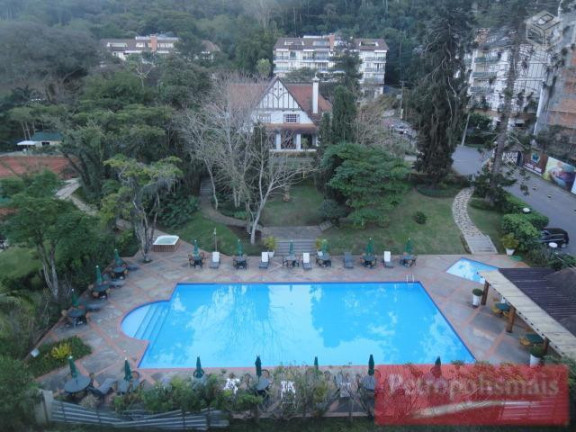Imagem Apartamento com 3 Quartos à Venda,  em Itaipava - Petrópolis