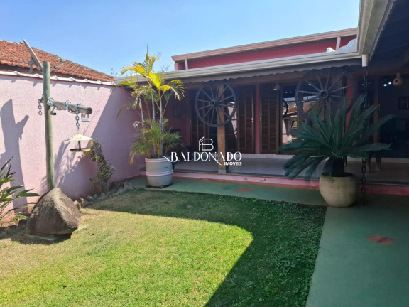 Imagem Casa com 2 Quartos à Venda, 250 m² em Centro - Joanópolis Imagem Casa com 2 Quartos à Venda, 250 m² em Centro - Joanópolis