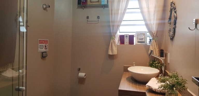 Imagem Casa com 2 Quartos à Venda, 100 m² em Aclimação - São Paulo Imagem Casa com 2 Quartos à Venda, 100 m² em Aclimação - São Paulo