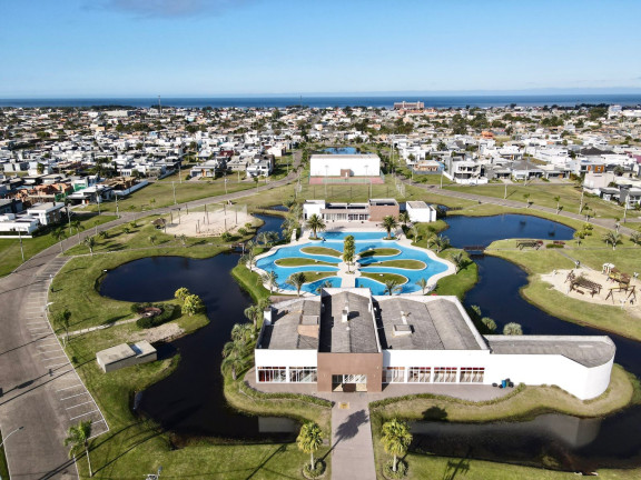 Imagem Casa com 3 Quartos à Venda, 400 m² em Caburé - Xangri-lá Imagem Casa com 3 Quartos à Venda, 400 m² em Caburé - Xangri-lá