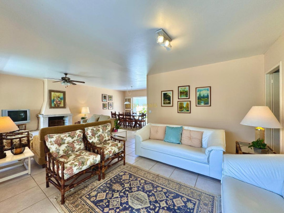 Imagem Casa com 3 Quartos à Venda, 231 m² em Noiva Do Mar - Xangri-lá Imagem Casa com 3 Quartos à Venda, 231 m² em Noiva Do Mar - Xangri-lá
