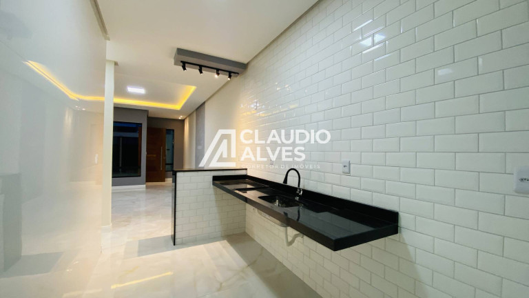 Imagem Casa com 4 Quartos à Venda, 150 m² em João Paulo - Feira De Santana