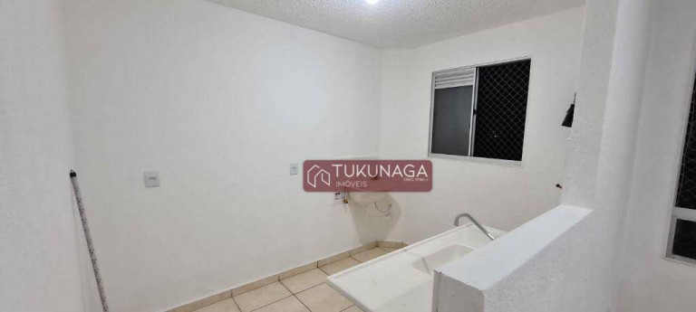 Imagem Apartamento com 2 Quartos à Venda, 45 m² em água Chata - Guarulhos