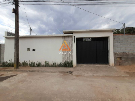 Imagem Casa com 2 Quartos à Venda, 56 m²