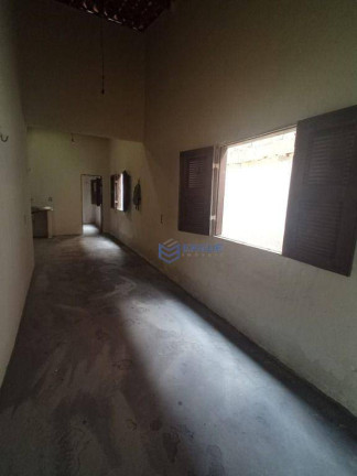 Imagem Casa com 2 Quartos à Venda, 80 m² em Siqueira - Fortaleza