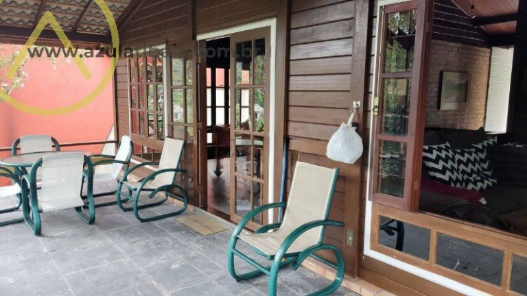 Imagem Casa com 3 Quartos à Venda, 196 m² em Alpes Da Cantareira - Mairiporã Imagem Casa com 3 Quartos à Venda, 196 m² em Alpes Da Cantareira - Mairiporã