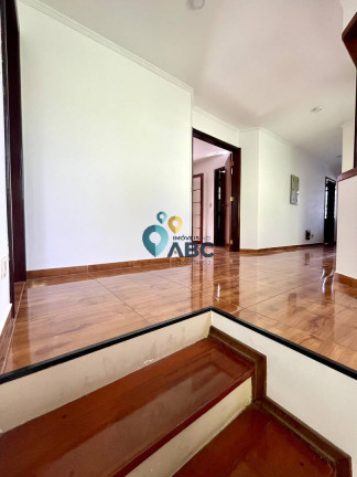 Imagem Sobrado com 4 Quartos à Venda, 300 m² em Parque Dos Pássaros - São Bernardo Do Campo Imagem Sobrado com 4 Quartos à Venda, 300 m² em Parque Dos Pássaros - São Bernardo Do Campo