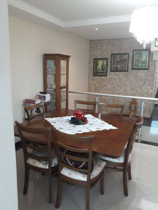 Imagem Casa com 3 Quartos à Venda, 311 m² em Vila Curuçá - Santo André Imagem Casa com 3 Quartos à Venda, 311 m² em Vila Curuçá - Santo André