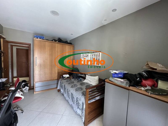 Imagem Casa com 3 Quartos à Venda, 220 m² em Andaraí - Rio De Janeiro Imagem Casa com 3 Quartos à Venda, 220 m² em Andaraí - Rio De Janeiro
