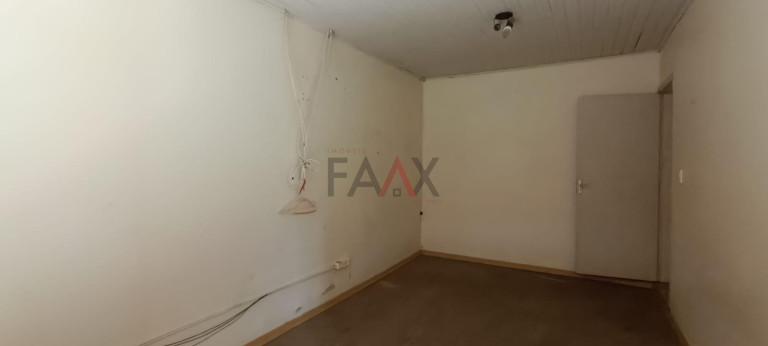 Imagem Casa com 4 Quartos à Venda, 172 m² em Trianon - Guarapuava Imagem Casa com 4 Quartos à Venda, 172 m² em Trianon - Guarapuava
