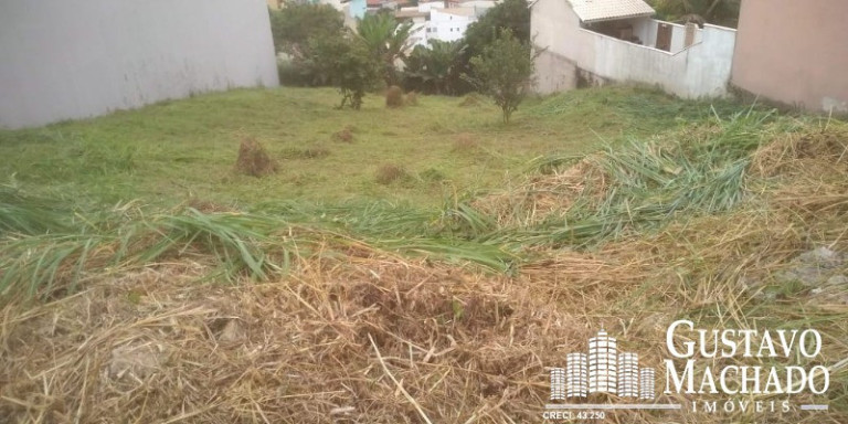 Terreno à Venda, 624 m² em Village Santa Helena - Volta Redonda