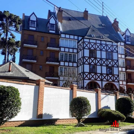 Apartamento com 5 Quartos à Venda, 400 m² em Vila Capivari - Campos Do Jordão