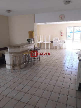 Imagem Apartamento com 1 Quarto à Venda, 32 m² em Centro - Florianópolis
