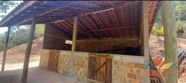 Imagem Terreno à Venda, 4.000 m² em Zona Rural - Paraibuna Imagem Terreno à Venda, 4.000 m² em Zona Rural - Paraibuna