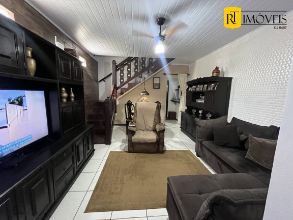 Imagem Casa com 3 Quartos à Venda, 100 m² em São Cristóvão - Cabo Frio Imagem Casa com 3 Quartos à Venda, 100 m² em São Cristóvão - Cabo Frio