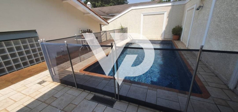 Casa com 3 Quartos à Venda, 250 m² em Alphaville - Santana De Parnaíba