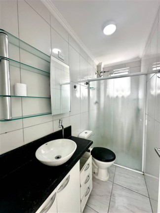 Imagem Apartamento com 2 Quartos à Venda, 62 m² em Caiçara - Praia Grande